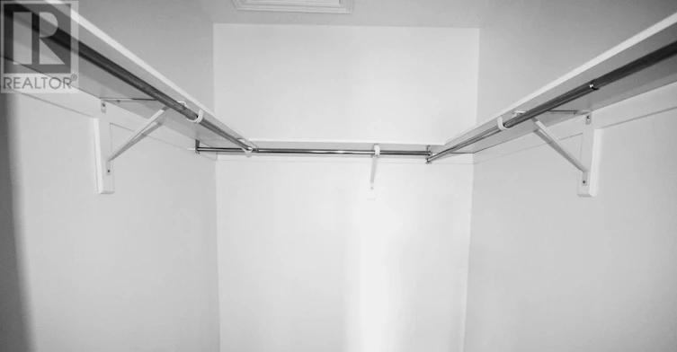 10 Dayman Drive, Hamilton, ON, L9K 0J9 - 8