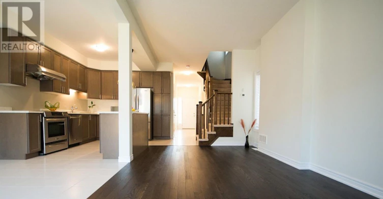 10 Dayman Drive, Hamilton, ON, L9K 0J9 - 2