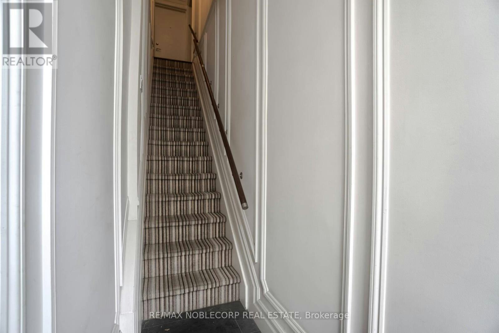 UPPER A-623 Mount Pleasant Road, Toronto, ON, M4S 2M9 - 3