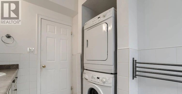 UPPER A-623 Mount Pleasant Road, Toronto, ON, M4S 2M9 - 18