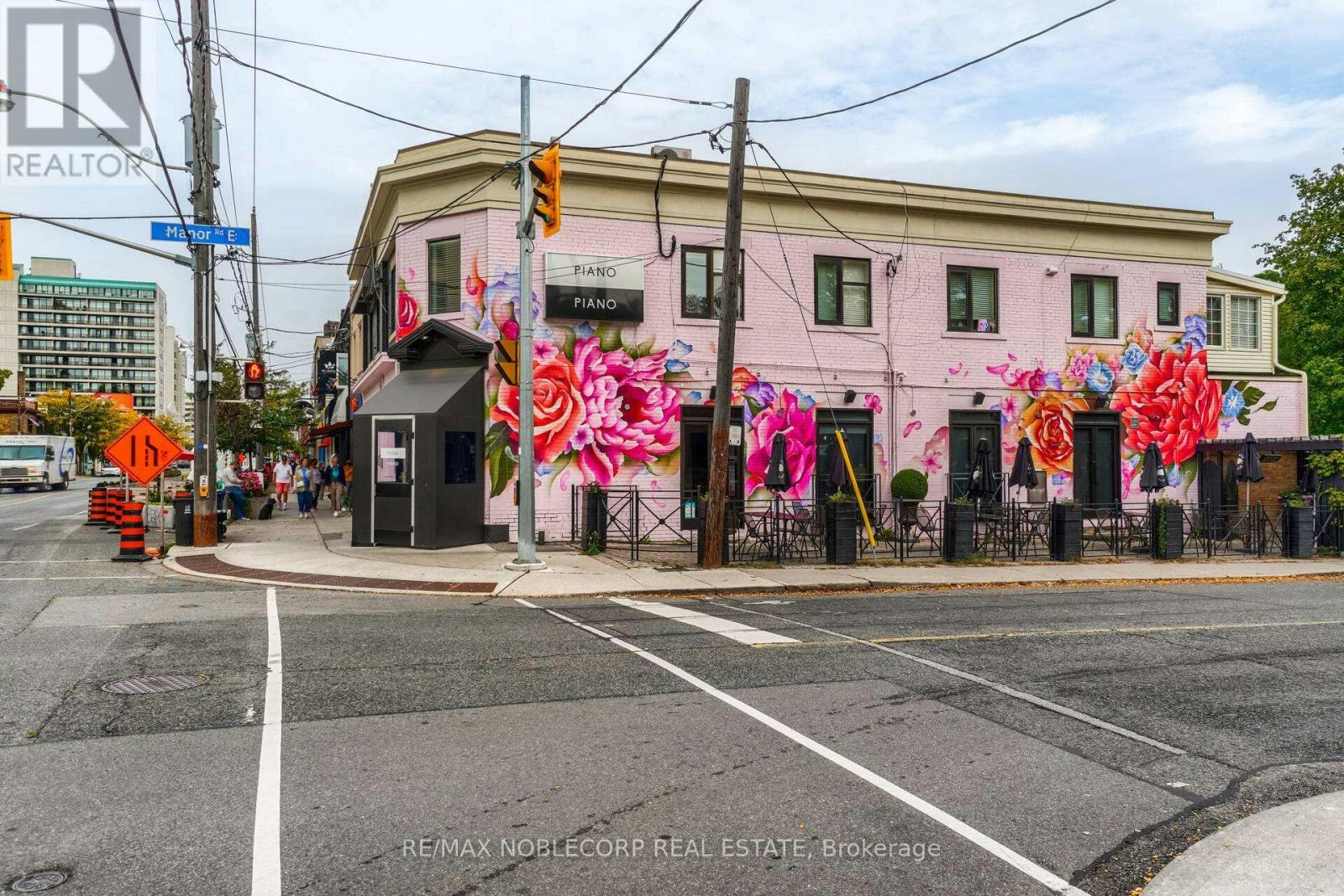 UPPER A-623 Mount Pleasant Road, Toronto, ON, M4S 2M9 - 23