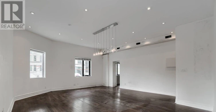 UPPER A-623 Mount Pleasant Road, Toronto, ON, M4S 2M9 - 4