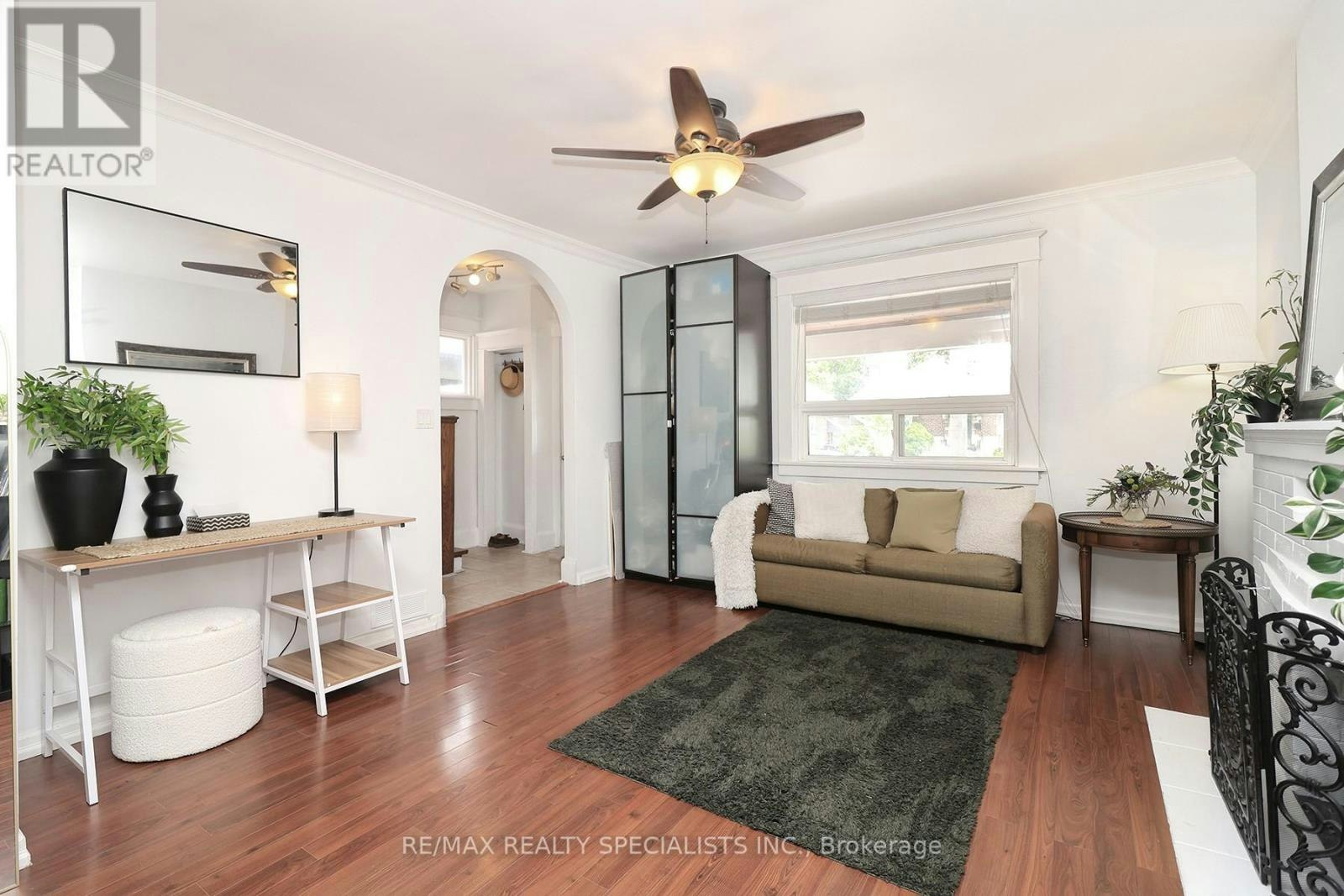 38 Mimico Avenue, Toronto, ON, M8V 1R1 - 2