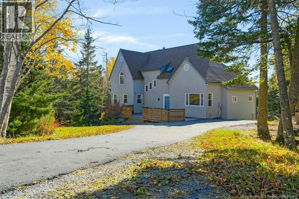 17 Waterview Place, Saint John, NB, E2K 5K2