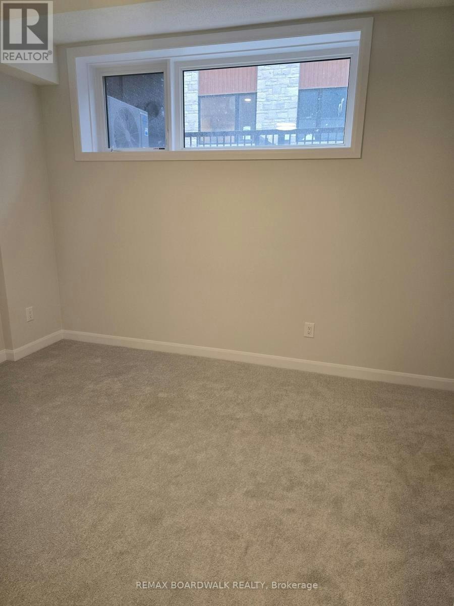 1001 Glenroy Gilbert Drive, Ottawa, ON, K2J 5G3 - 9
