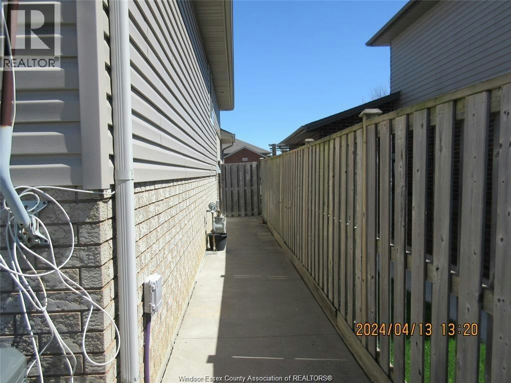 1609 Magnolia, Windsor, ON, N8P 1Z1 - 15