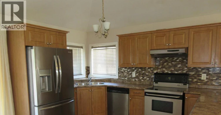 1609 Magnolia, Windsor, ON, N8P 1Z1 - 2