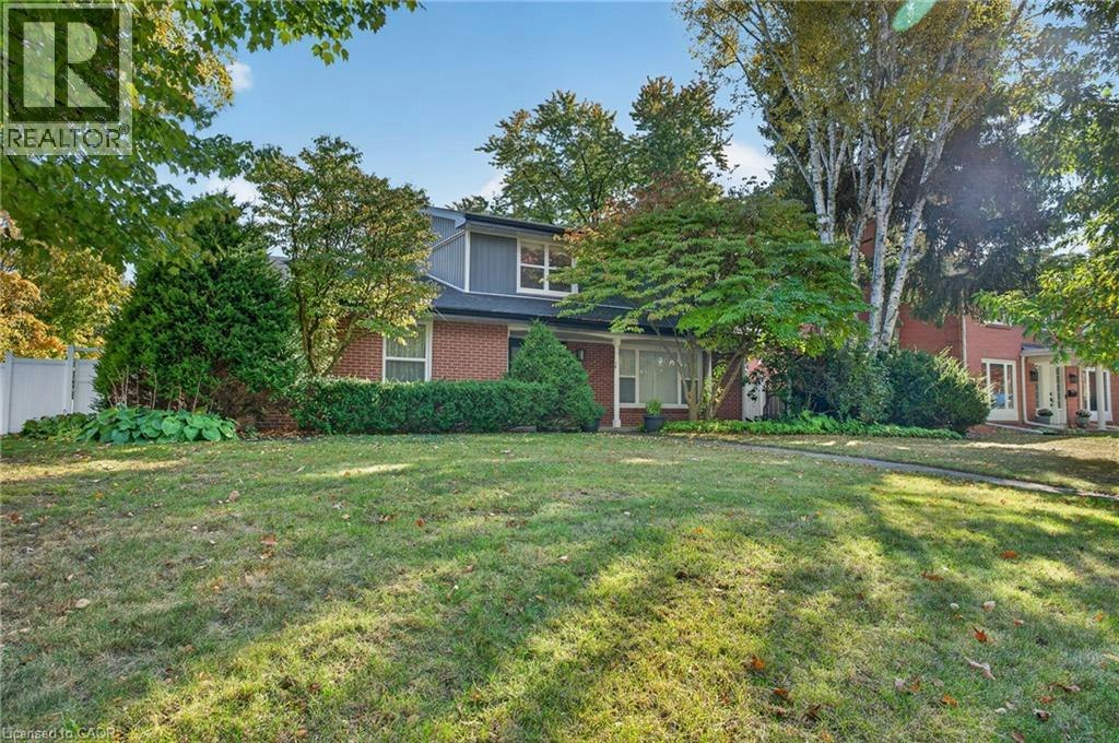 192 Waldoncroft Crescent, Burlington, ON, L7L 3A5