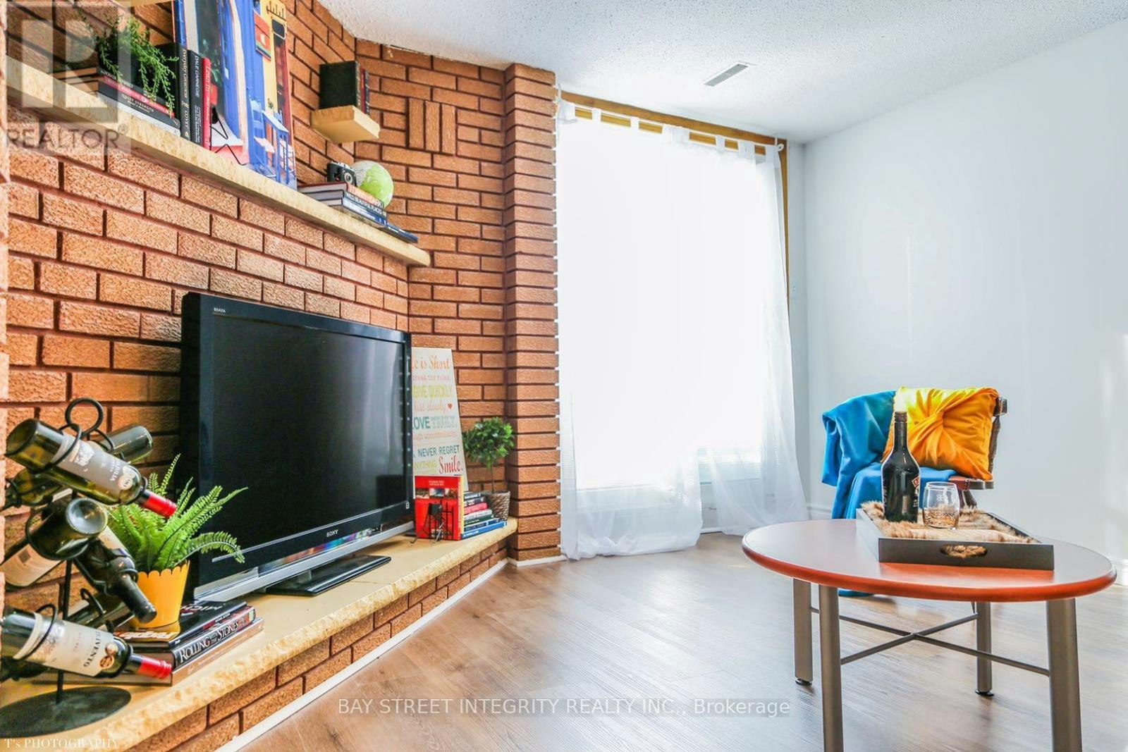 4011 Bishopstoke Lane, Mississauga, ON, L4Z 1H9 - 7