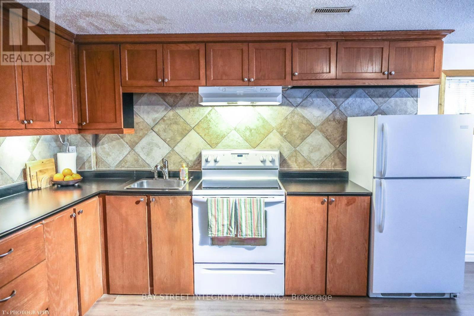 4011 Bishopstoke Lane, Mississauga, ON, L4Z 1H9 - 6