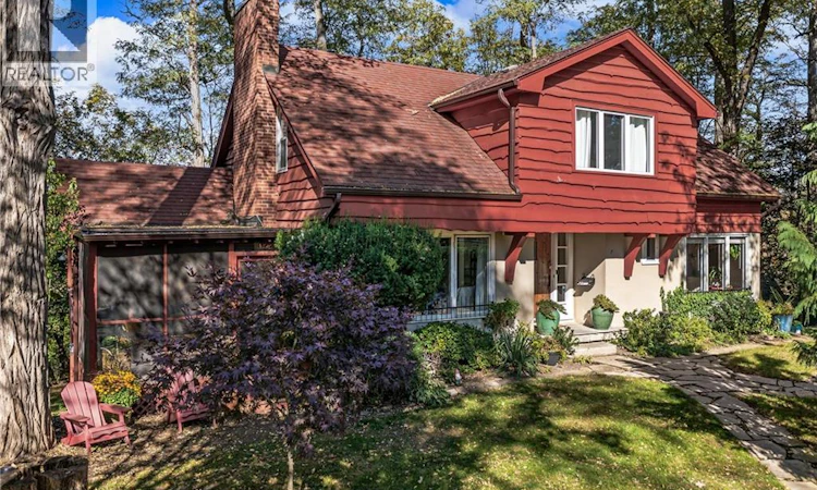 7 Hatfield Place