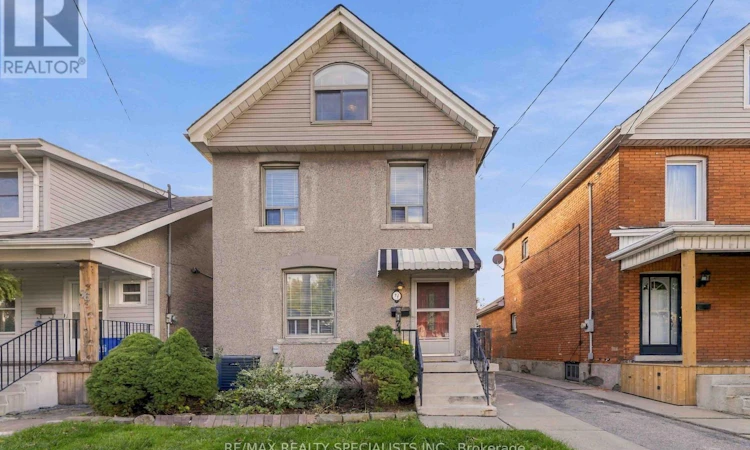 74 Cambridge Avenue