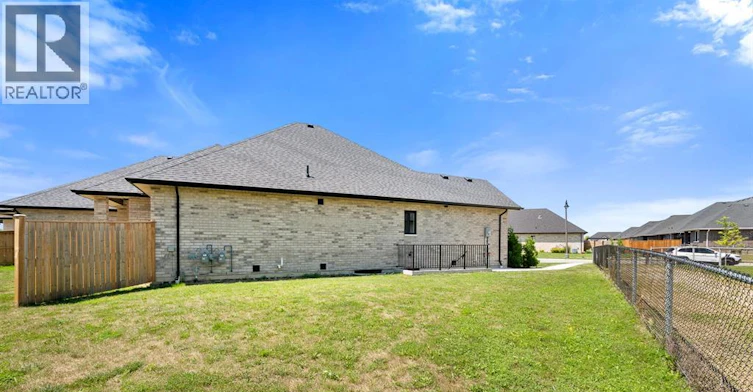 B (LOWER-261 Livingstone Crescent, Amherstburg, ON, N9V 0H1 - 4