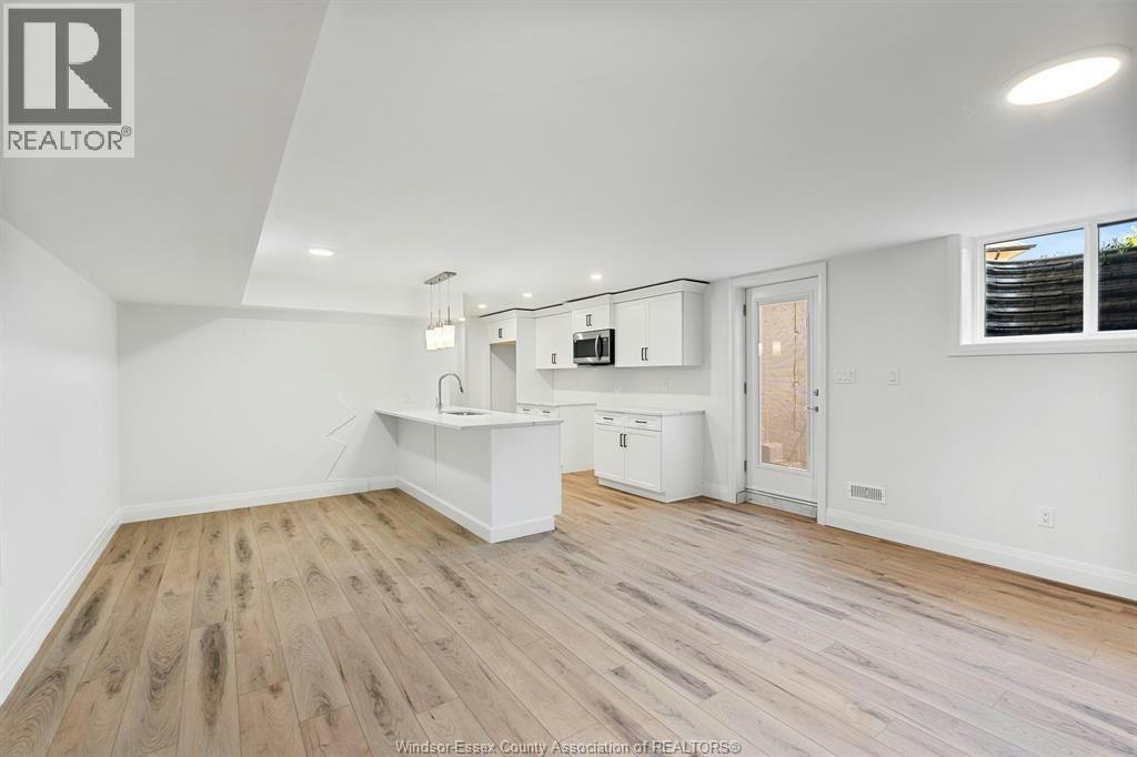 B (LOWER-261 Livingstone Crescent, Amherstburg, ON, N9V 0H1 - 5