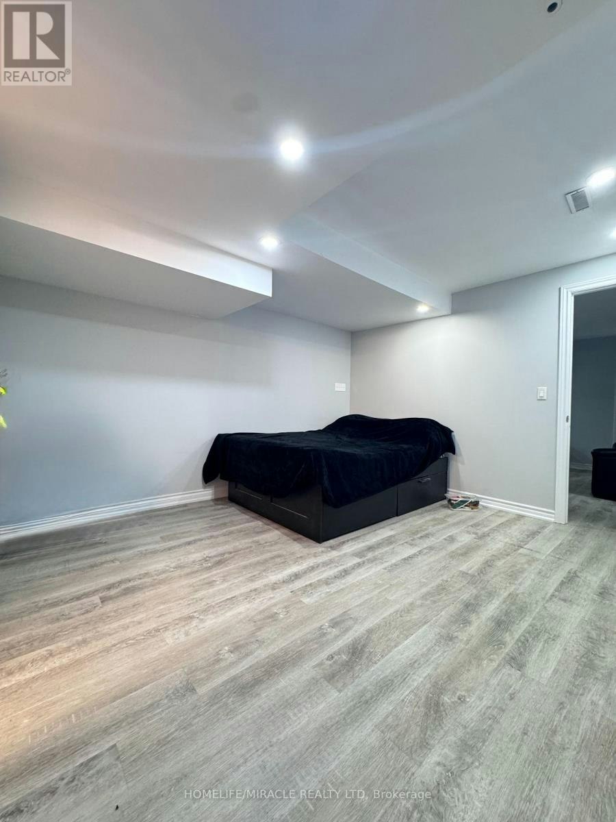 BSMT-8 Keeleview Court, Vaughan, ON, L4K 2A7 - 9