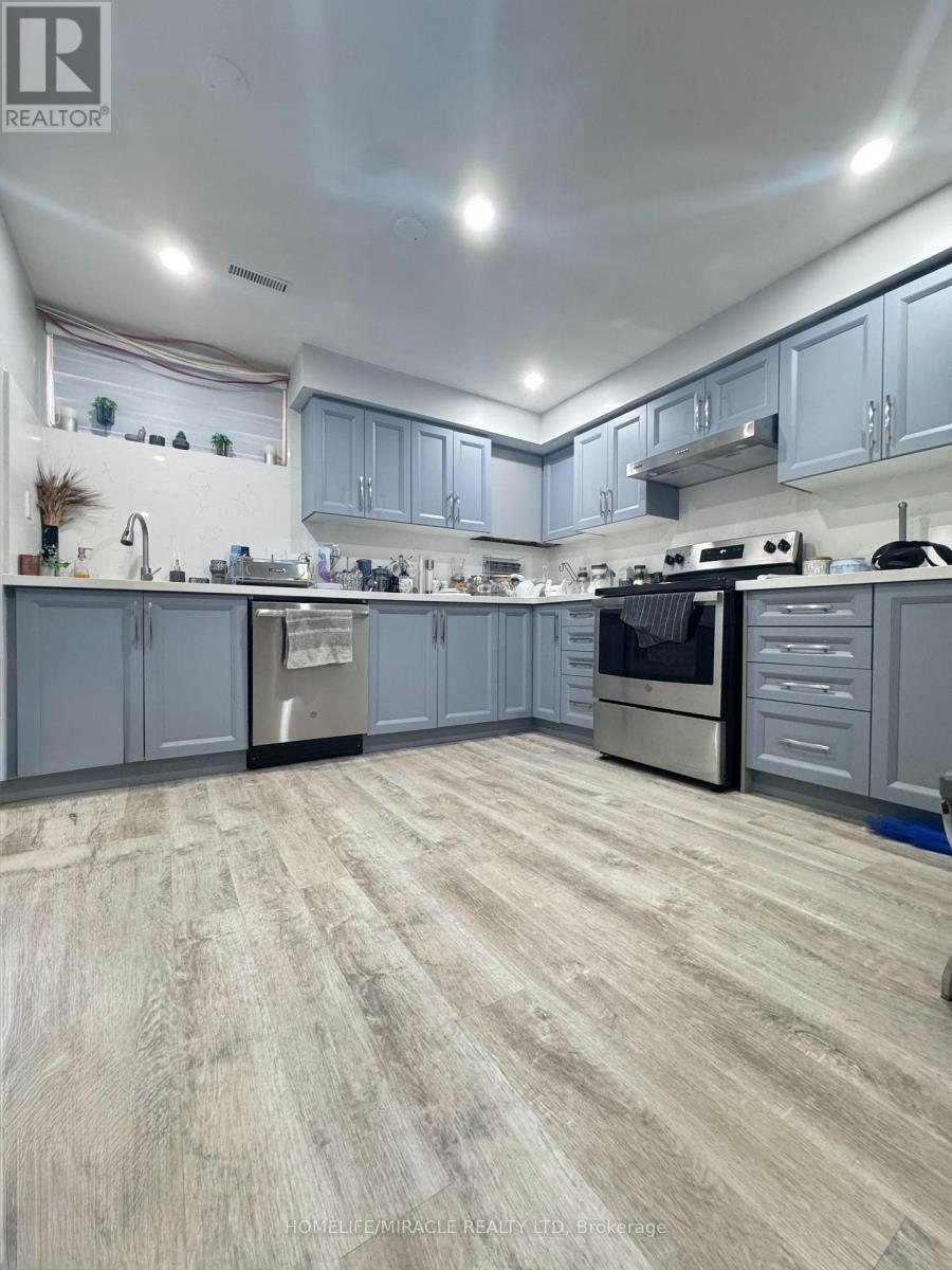 BSMT-8 Keeleview Court, Vaughan, ON, L4K 2A7 - 4