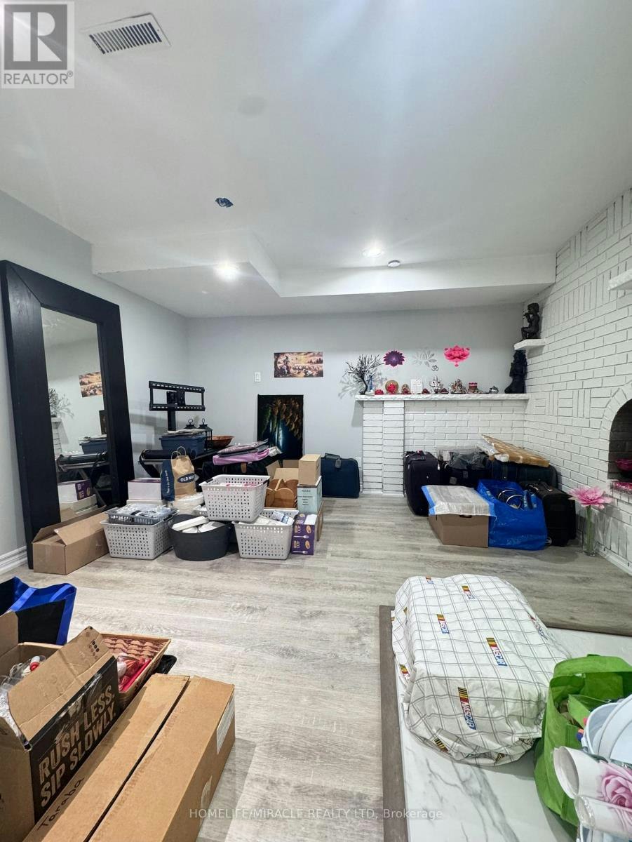 BSMT-8 Keeleview Court, Vaughan, ON, L4K 2A7 - 14