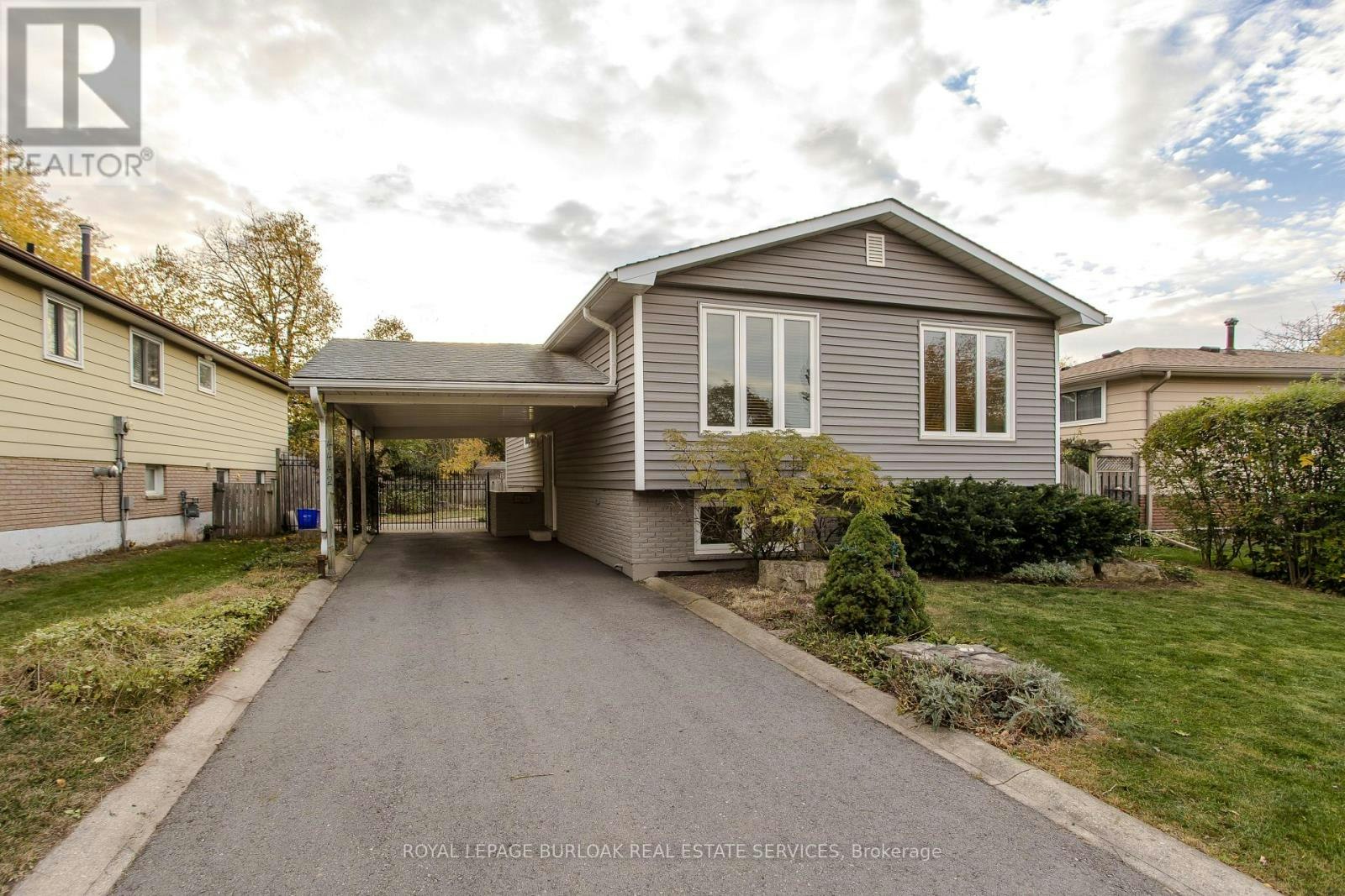 4442 Bennett Road, Burlington, ON, L7L 1Y9