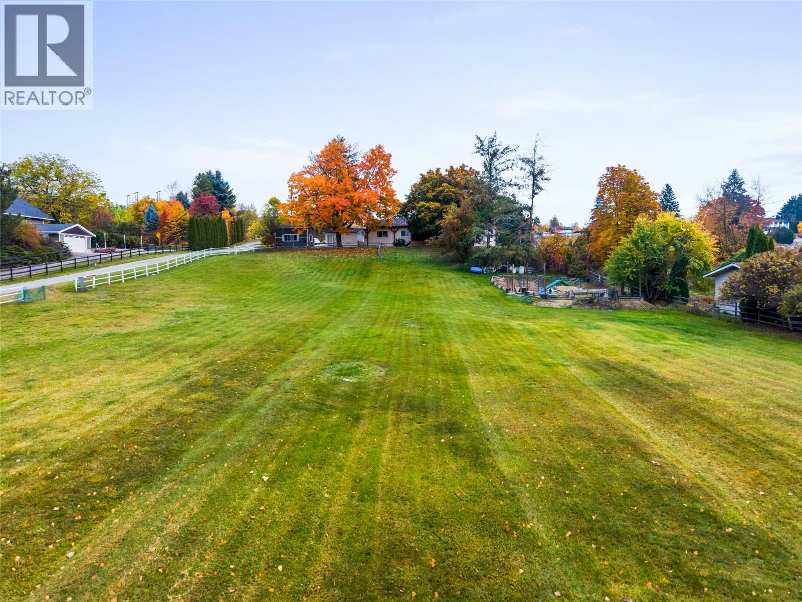 6459 L & A Road, Vernon, BC, V1B 3T8