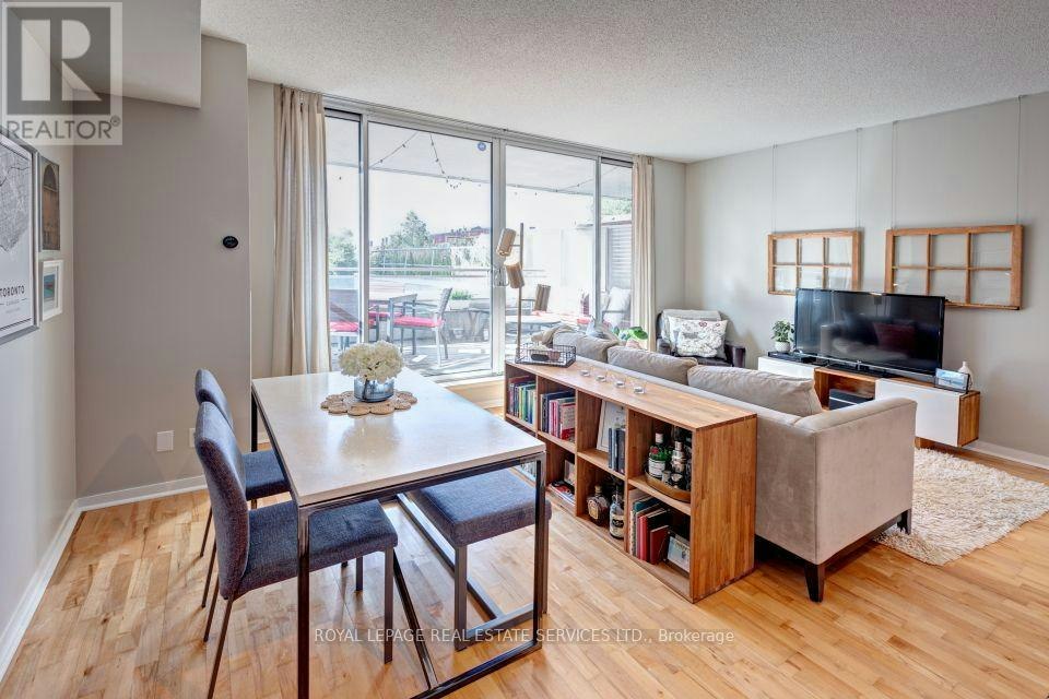 210-301 Markham Street, Toronto, ON, M6J 3X2 - 8