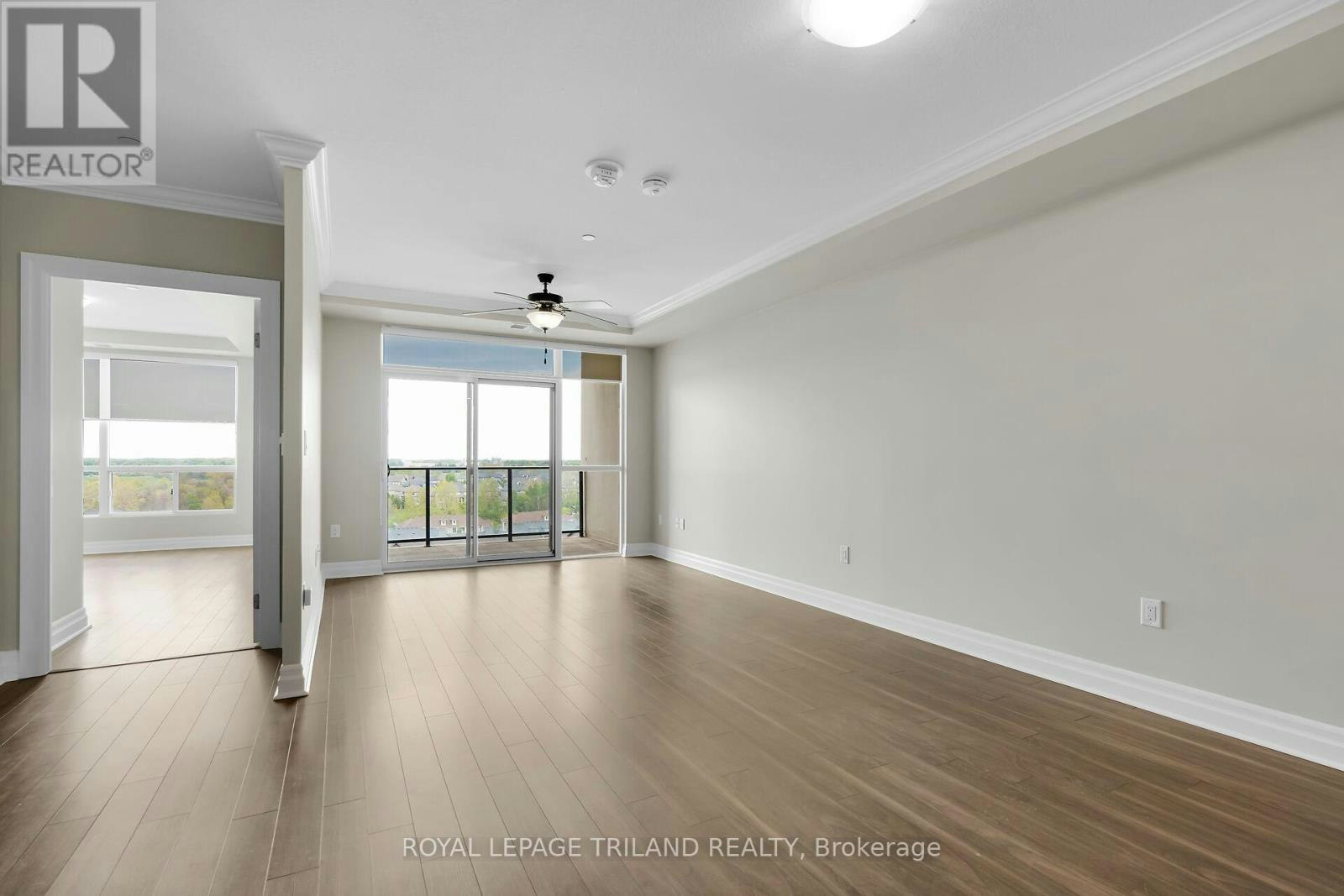 801-260 Villagewalk Boulevard, London, ON, N6G 0W6 - 11