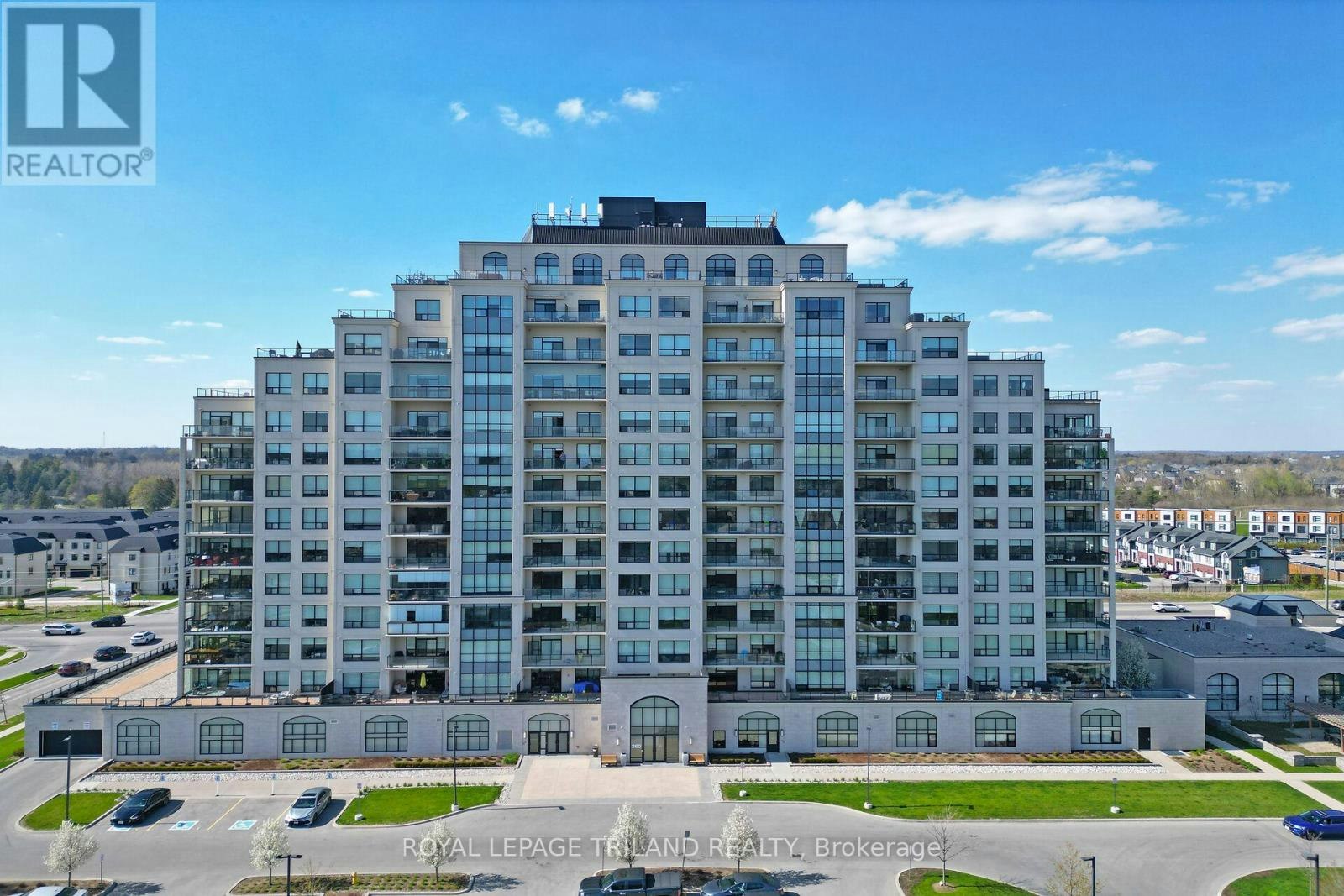 801-260 Villagewalk Boulevard, London, ON, N6G 0W6 - 44
