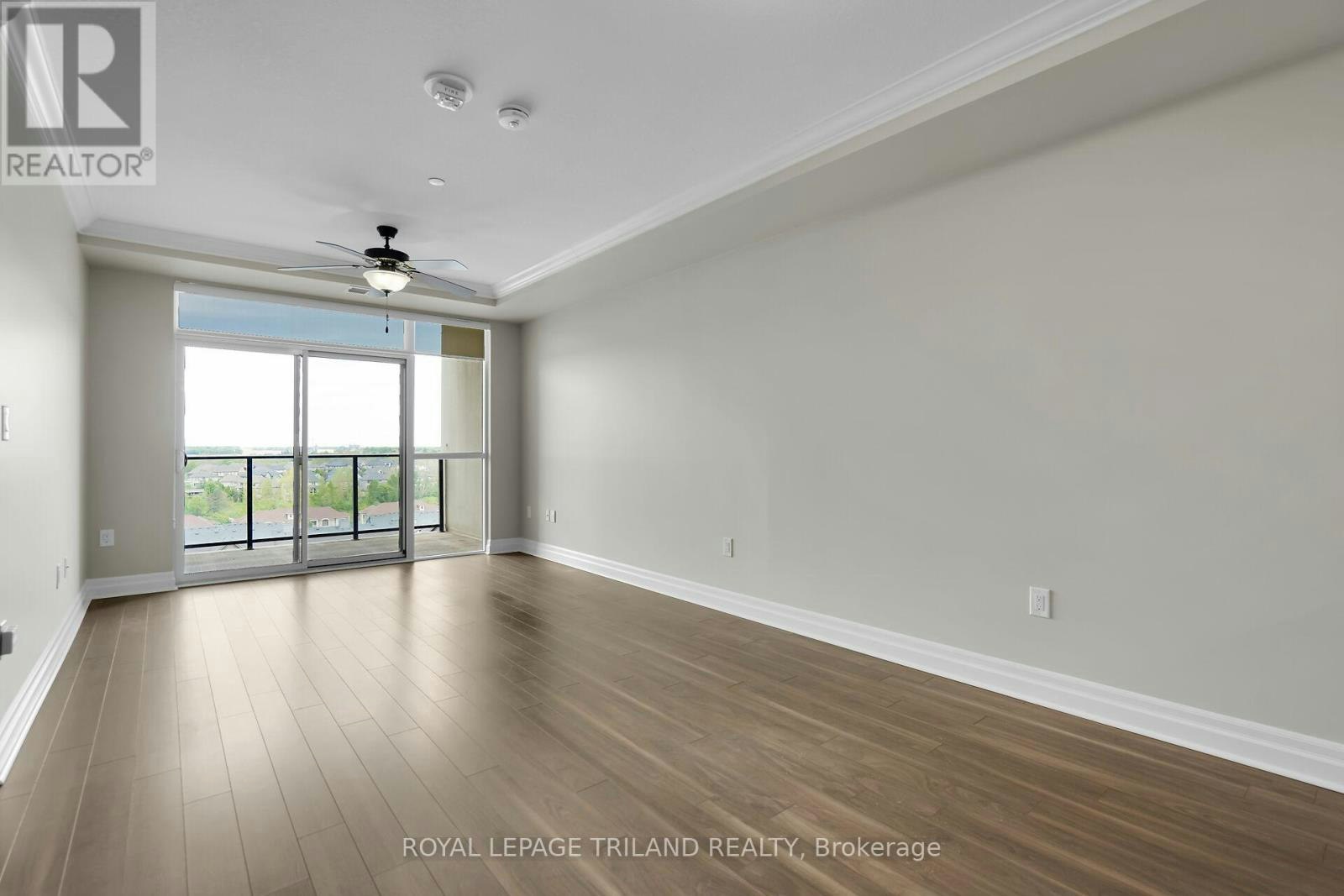 801-260 Villagewalk Boulevard, London, ON, N6G 0W6 - 10