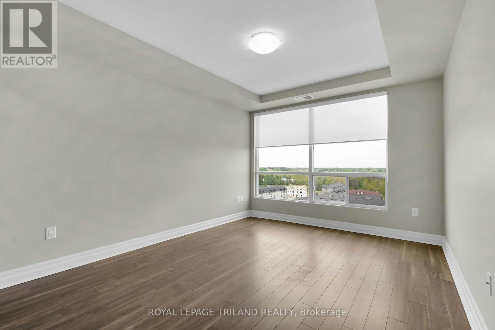 801-260 Villagewalk Boulevard, London, ON, N6G 0W6 - 16