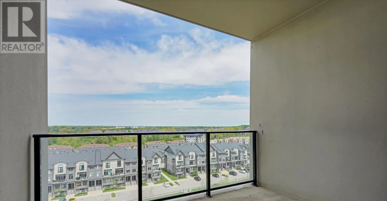 801-260 Villagewalk Boulevard, London, ON, N6G 0W6 - 30