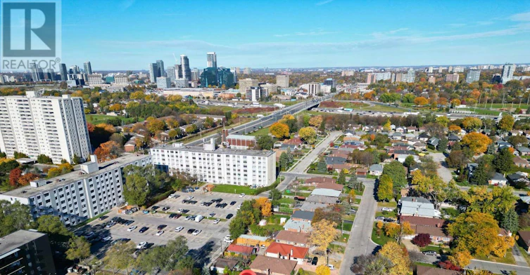 BSMT 2-22 Amberley Drive, Toronto, ON, M1R 4K3 - 4