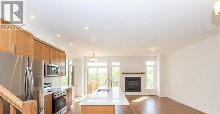 57 Nettle Crescent, Ottawa, ON, K1T 0W9 - 4