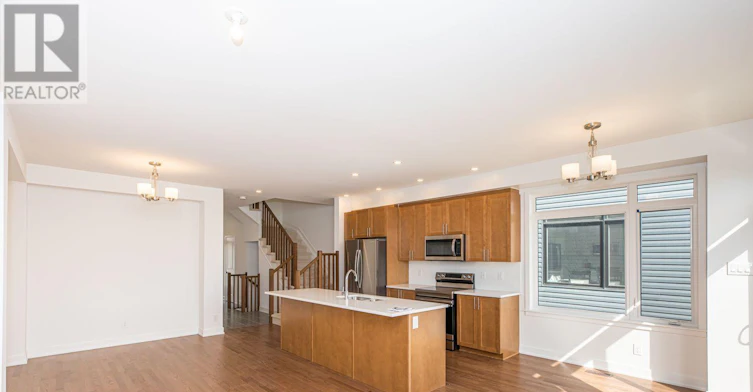 57 Nettle Crescent, Ottawa, ON, K1T 0W9 - 9