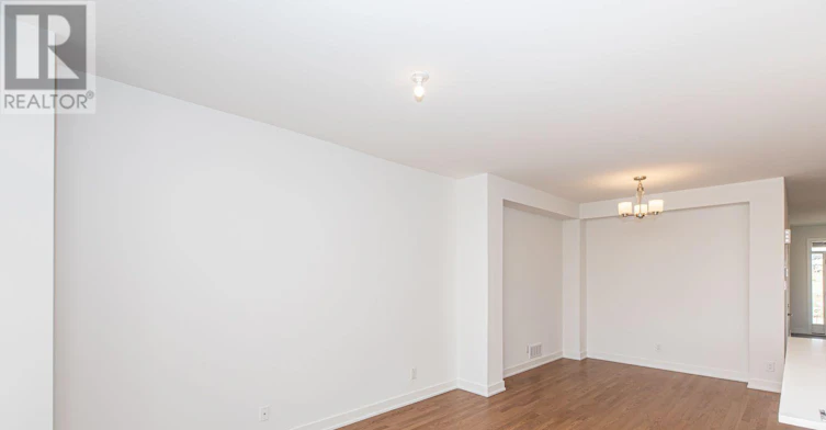 57 Nettle Crescent, Ottawa, ON, K1T 0W9 - 8