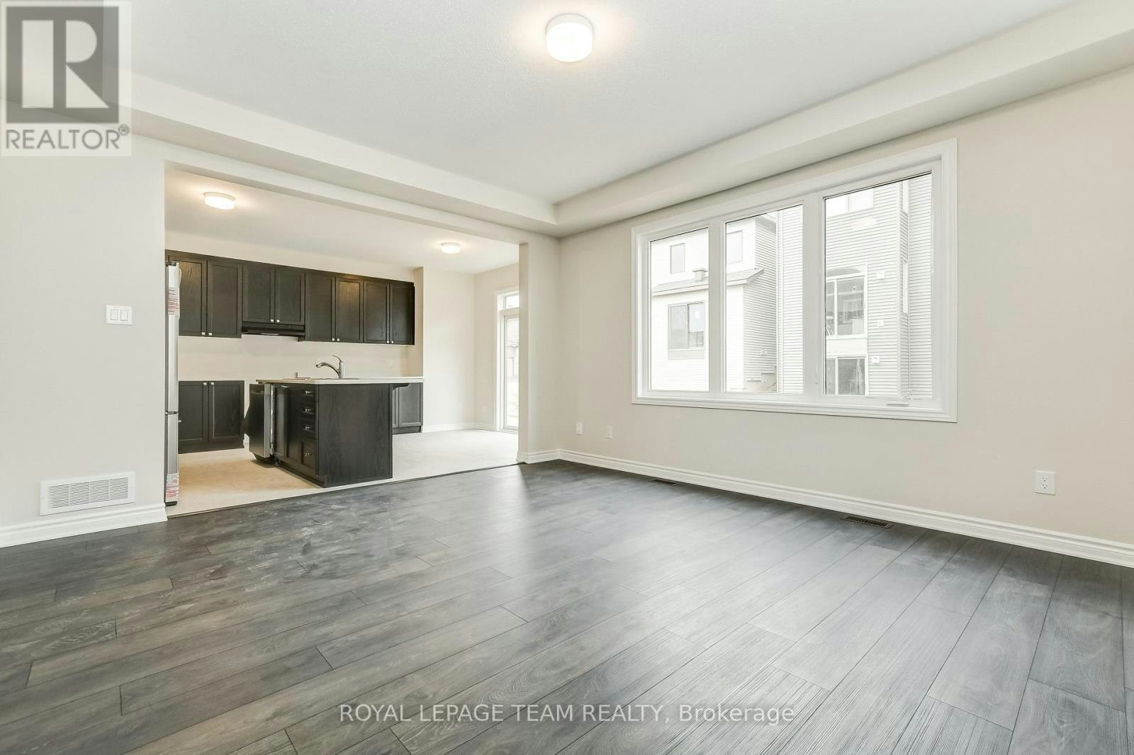 13 Racemose Street, Ottawa, ON, K2J 6Z9 - 6