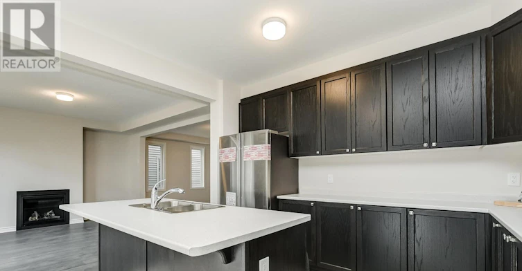 13 Racemose Street, Ottawa, ON, K2J 6Z9 - 11