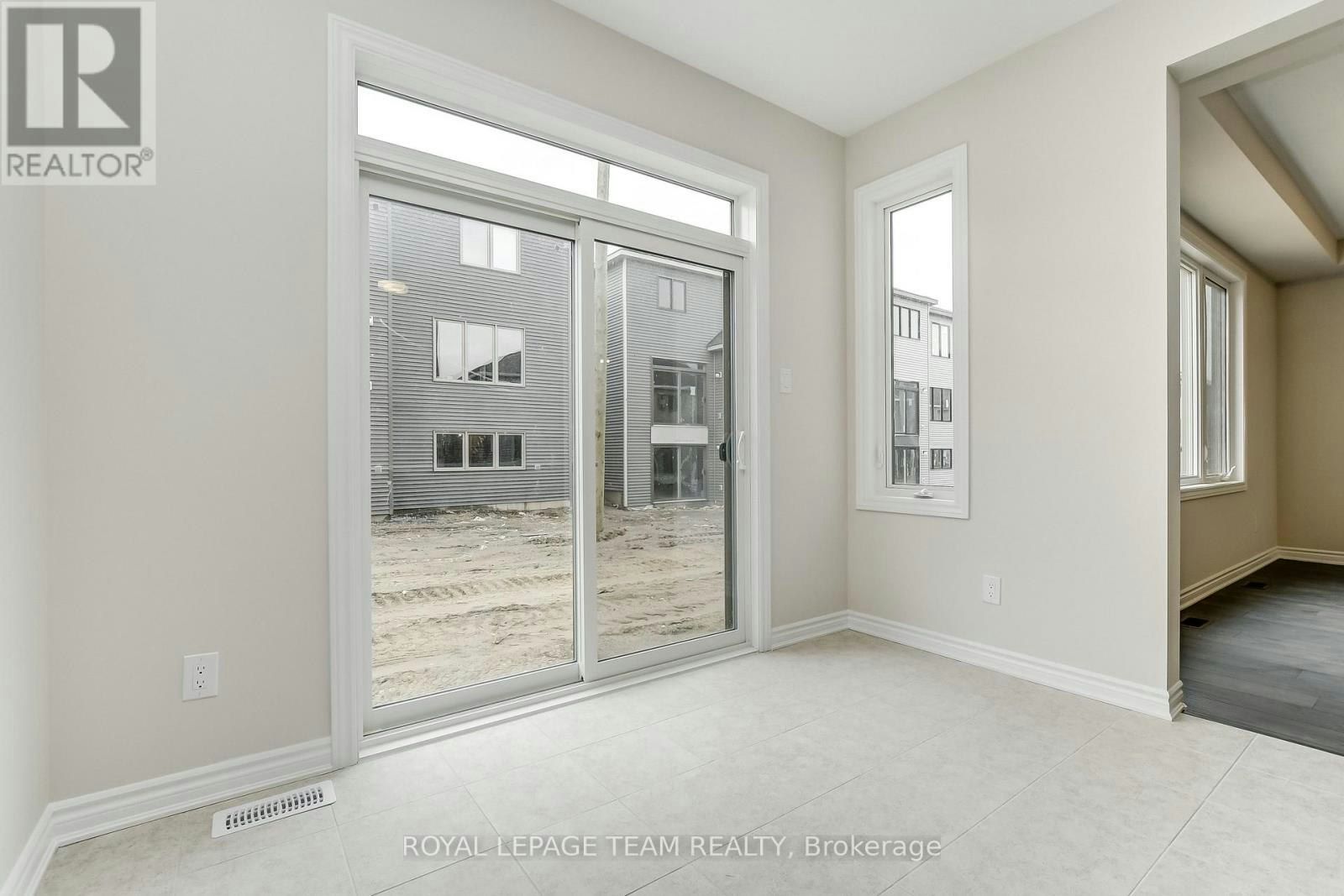 13 Racemose Street, Ottawa, ON, K2J 6Z9 - 13