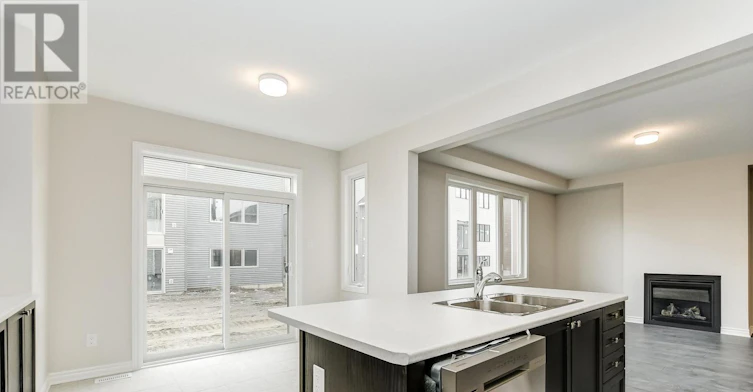 13 Racemose Street, Ottawa, ON, K2J 6Z9 - 10