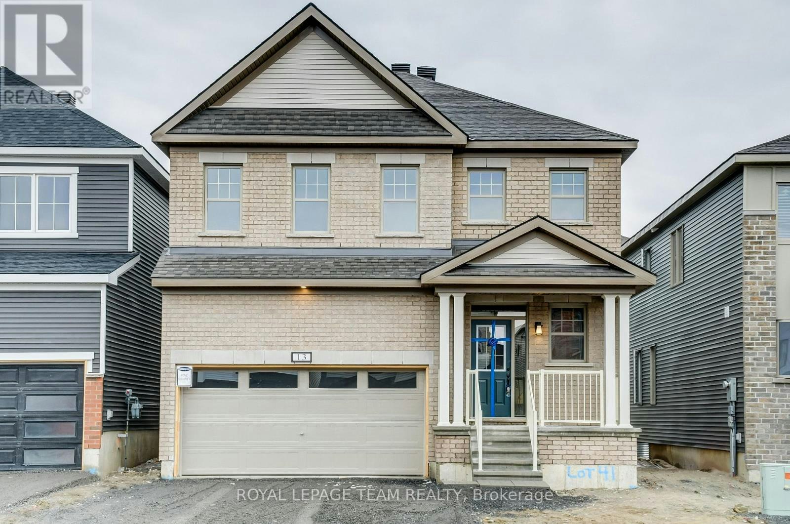 13 Racemose Street, Ottawa, ON, K2J 6Z9