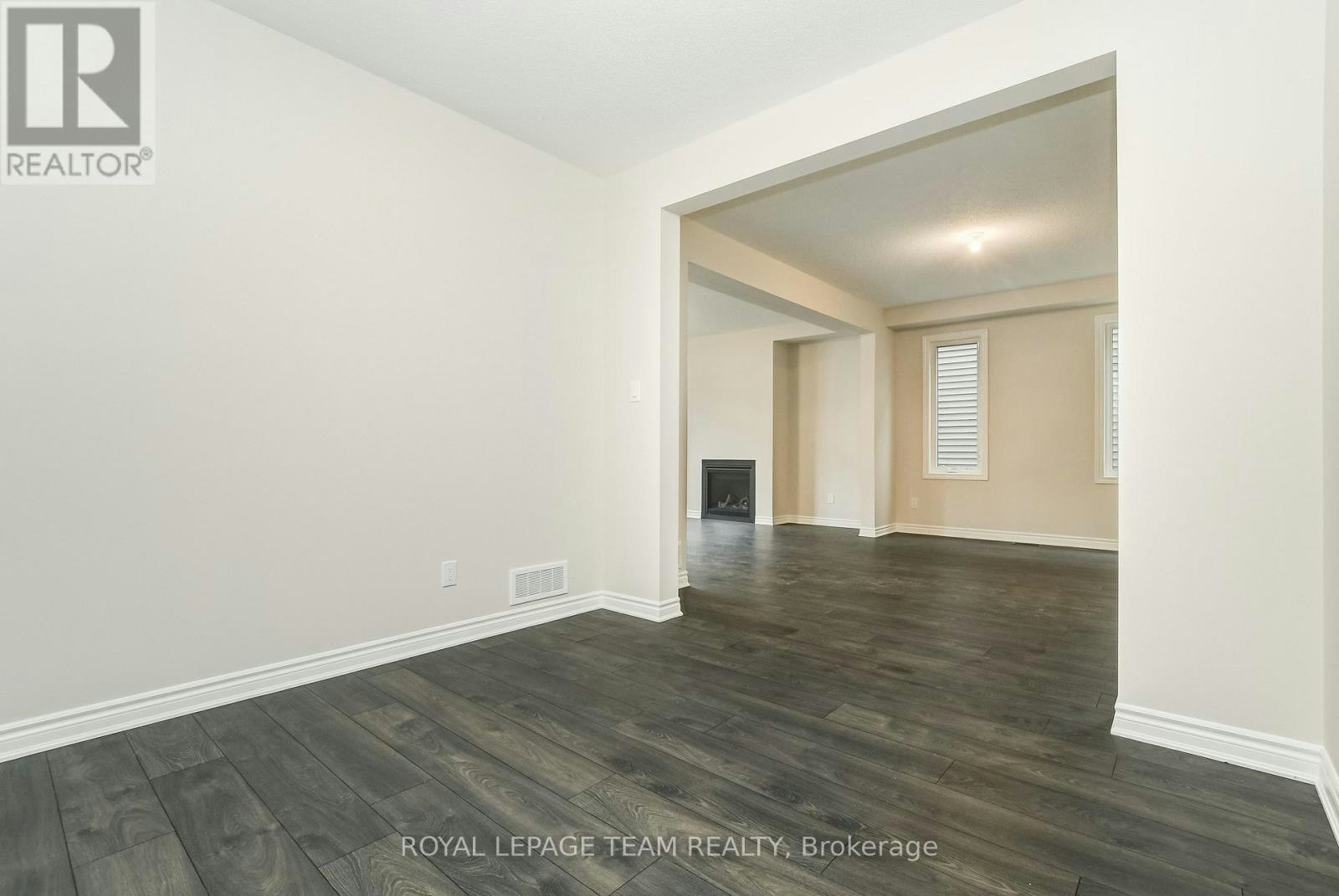 13 Racemose Street, Ottawa, ON, K2J 6Z9 - 8