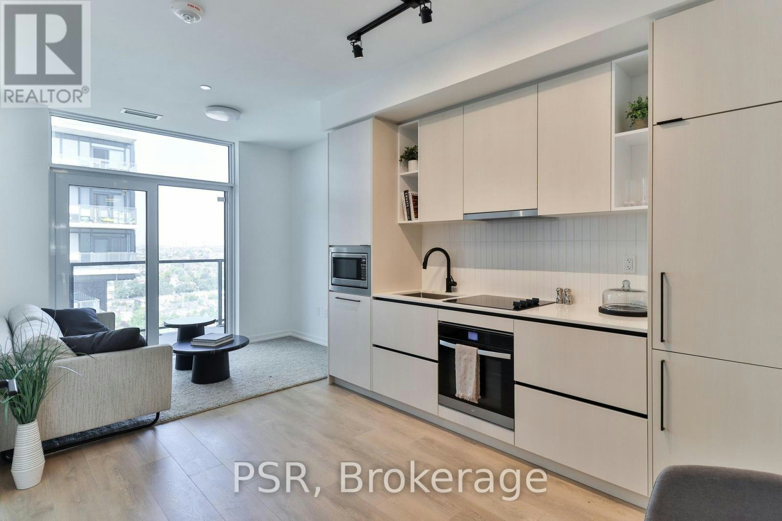 2305-10 Graphophone Grove, Toronto, ON, M6H 0E5
