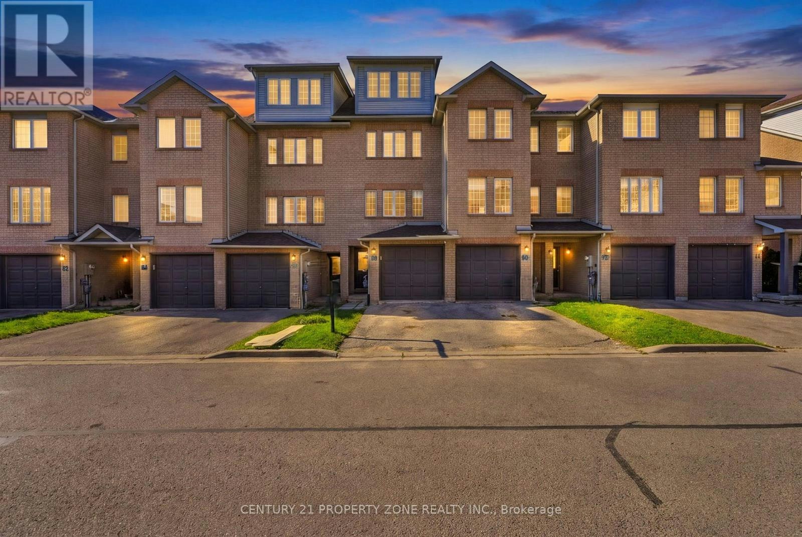 88 Spadina Road, Brampton, ON, L6X 4X6