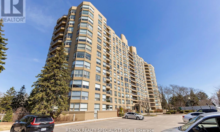 1211-1800 The Collegeway Way