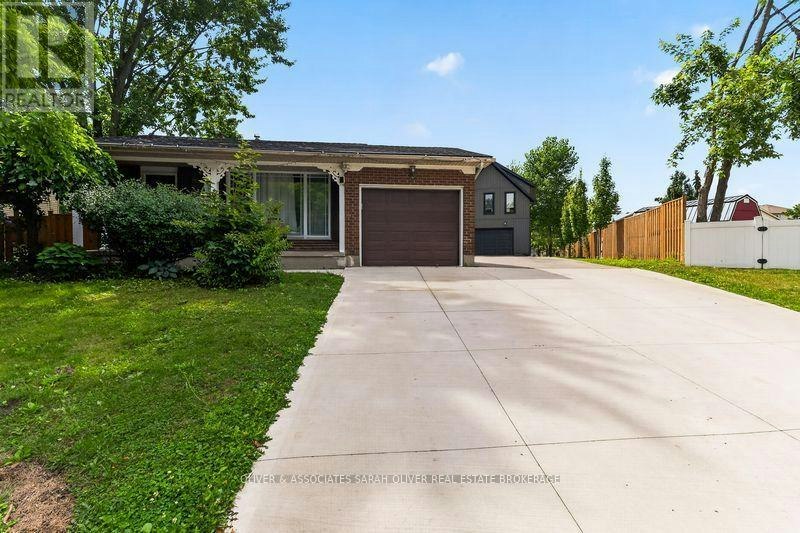23 Goodman Drive, London, ON, N5Z 4G9