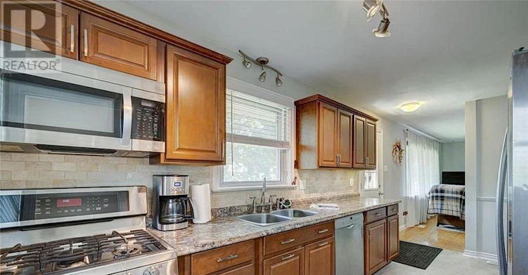 58 Manitoulin Drive, London, ON, N5W 1M4 - 5