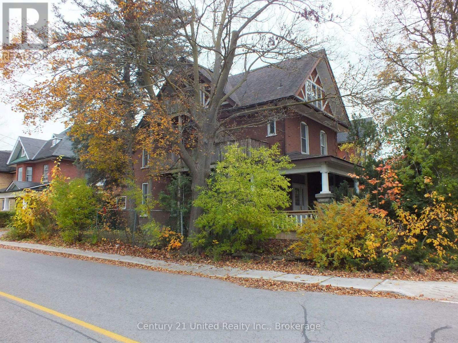 400 Downie Street, Peterborough, ON, K9H 4J3
