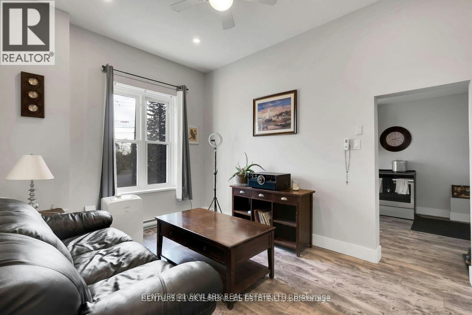 3-8 Wellington Street, Clarington, ON, L1C 1V2 - 5