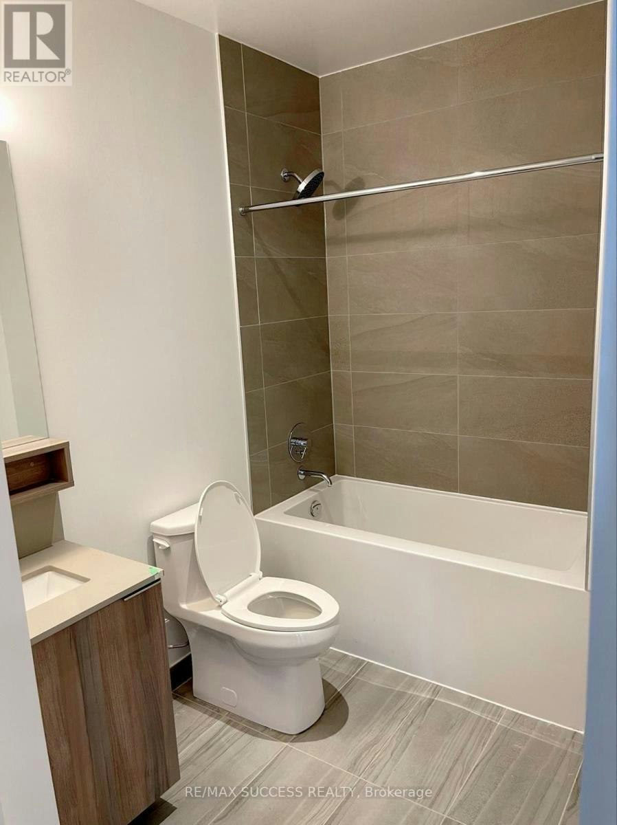 7-9 Buttermill Avenue, Vaughan, ON, L4K 6M3 - 5