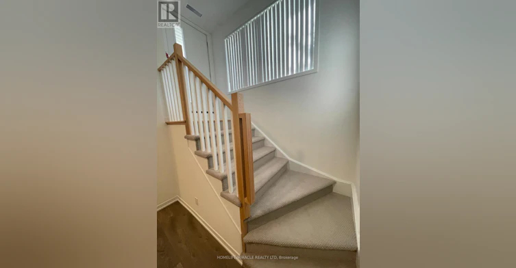 106-160 Canon Jackson Drive, Toronto, ON, M6M 0B6 - 12