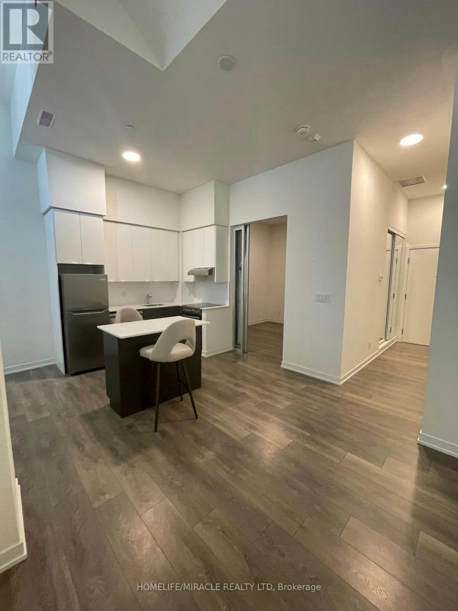 106-160 Canon Jackson Drive, Toronto, ON, M6M 0B6 - 9