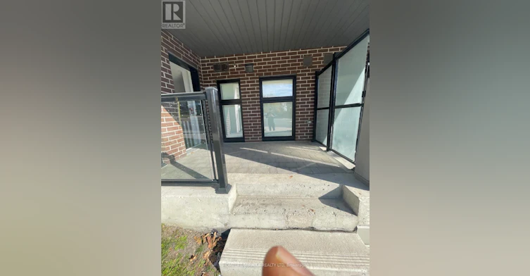 106-160 Canon Jackson Drive, Toronto, ON, M6M 0B6 - 5